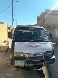 كية بستة 1994 محرك .كير. صدر .مكفولة  الدواخل جاهزة و السعر 37 المكان ...