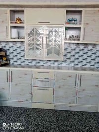 غراض بيت مستعمله قليل للبيع كلمن وسعره مكان زعفرانيه نهايه الاربع شوار...