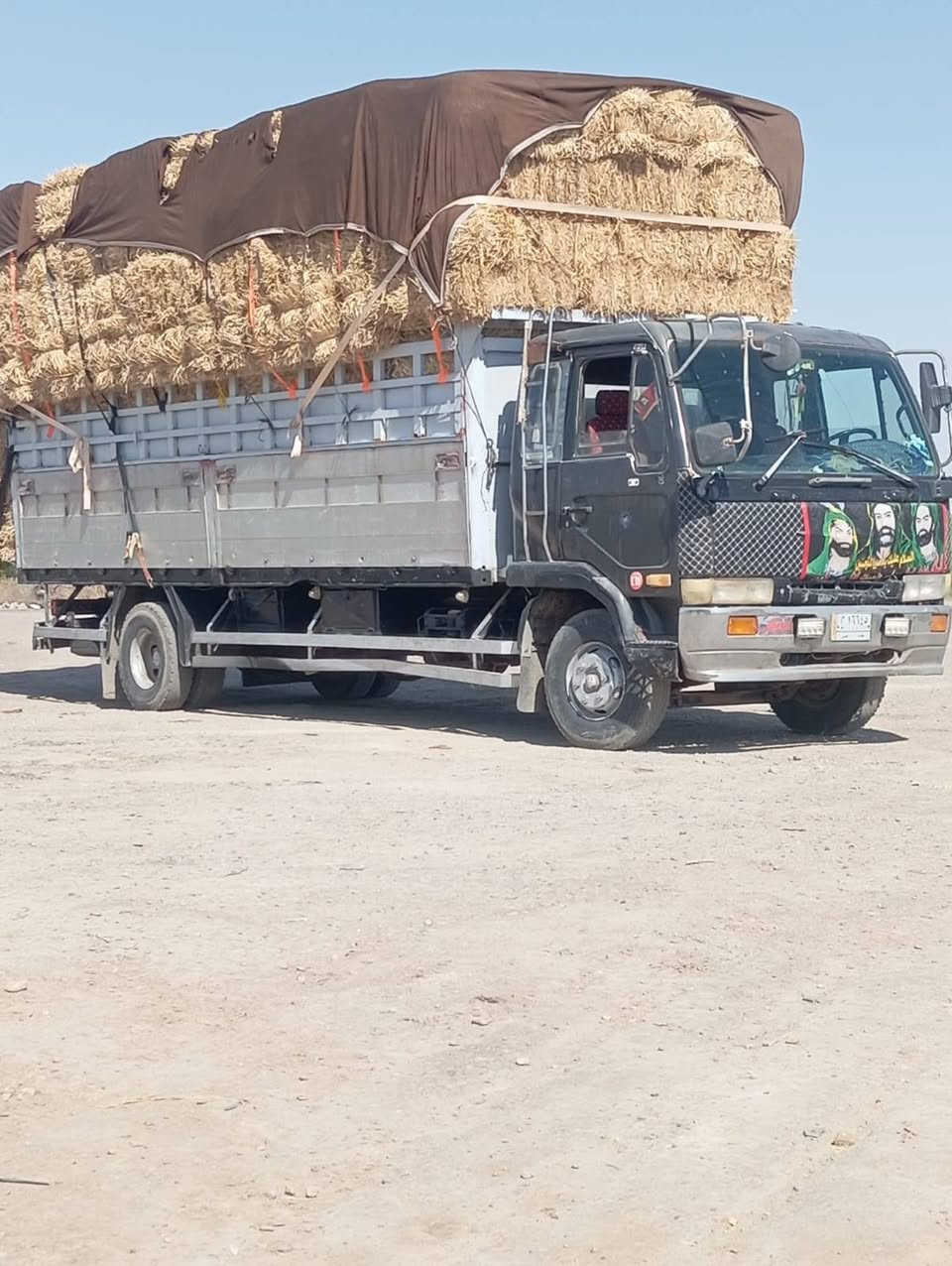 سلام عليكم  نيسان  البيع طول سته وربع سياره حلو جاهزه العمل السنوي الغايه 2027 رقم الهاتف ***********
