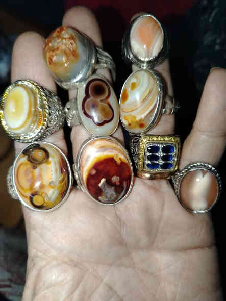 كلمن وسعره المحابس على 50 اي شي يعجبكم المراسله خاص او واتساب ***********
