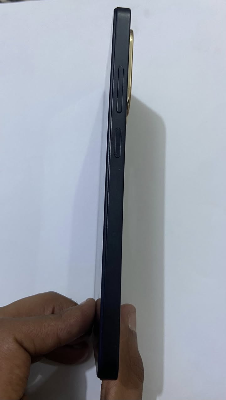 سلام عليكم ردمي A5 
بطاريه 🔋5200
ذاكره 128 
جهازي جديد ماصارله فتره عدي كلش حلو ونضيف حيل حاله حال الجديد مستعجل على بيعته السعر 135 الف مكاني نجف


**إذا كنت صاحب هذا الإعلان وتريد حذفه لأي سبب، رجاءا أرسل رسالة إلى الدعم الفني**