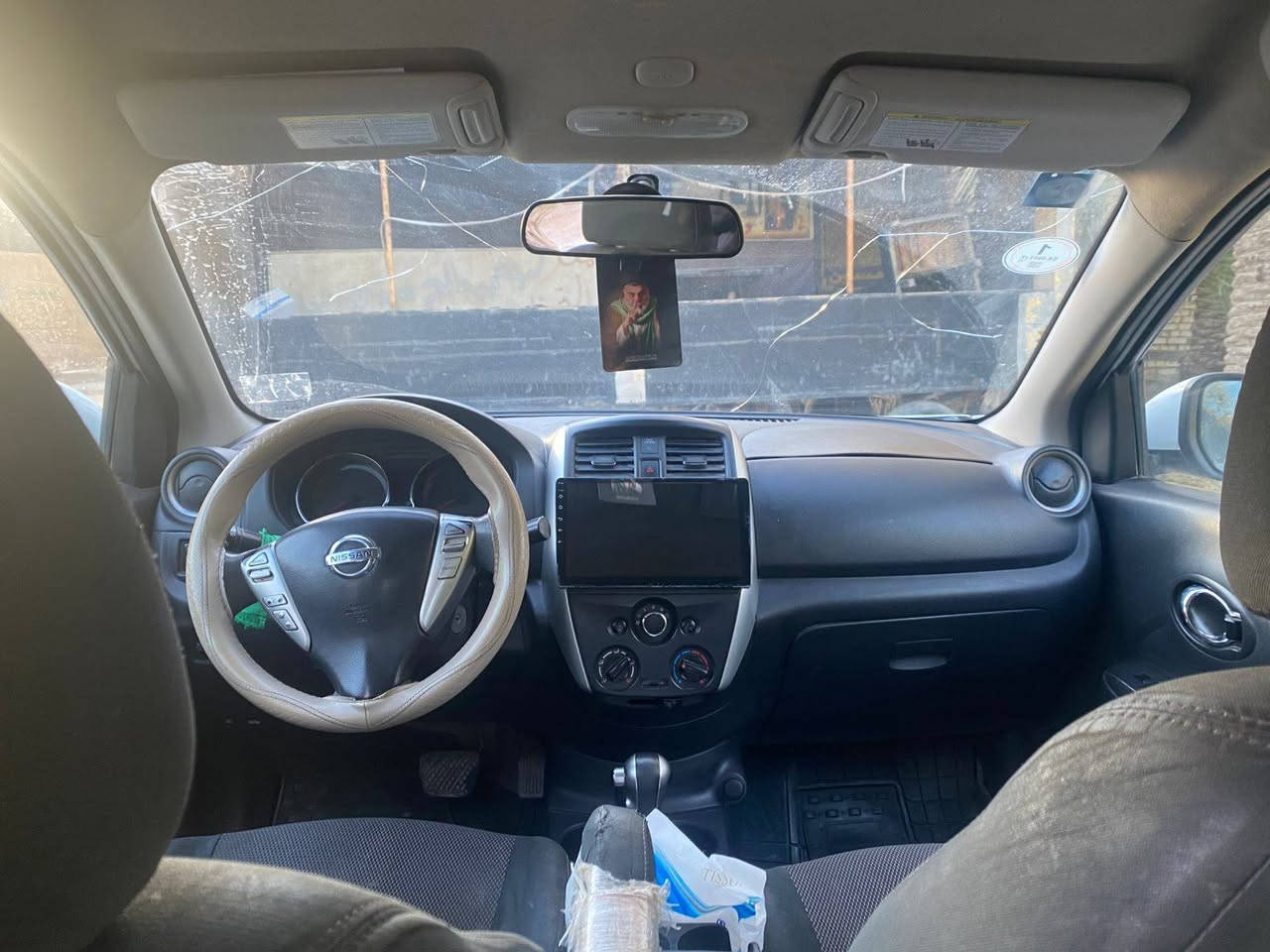 اسلام عليكم نيسان فيرسا مديل 18
رقم ذي قار تحويل ثاني يوم وارد امريكي
بيه تبديل جاملغ وصبغ جاملغ وطرف البنيد بارد والباقي كفاله تبريد حداديه تخم تاير شاشه مكينه 1600 
مكينه كير كفاله جام 4 تماتيك سياره جاهزه 
اسعر 88 وبيه مجال المكان ناصريه مركز
***********
