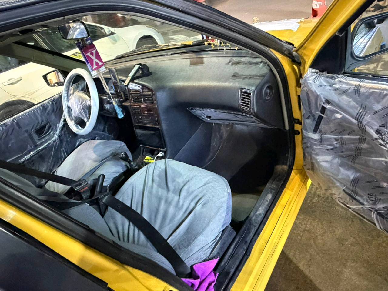 بيجو بارص 2013 
كشر مكينه كير خير من الله تجي وتشوف بعينك  صدر جديد
شاشة المسجل 
سنتر لك 
منصاية  من ورة
رقم بغداد 
السعر 38 وبيها مجال 
اتصال *********** اتصل وبيك خير ودلل 
مكاني بغداد الامين الثانية