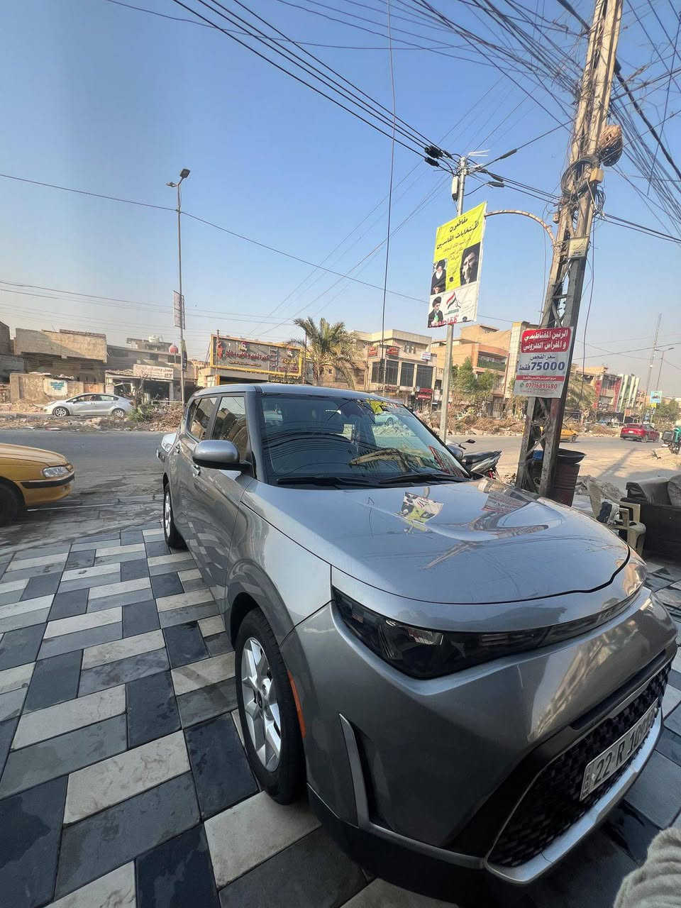 السلام عليكم كيا صول موديل 23 بدون حادث جاملغ امامي مفتوح وداكينه بارد ماشيه 19 الف رقم اربيل تريد تحويل وكاله حاضر اني سعر 133 مكاني بغداد الشعب اتصال فقط كاتبلك تفاصيلها كلهه ه‍***********
