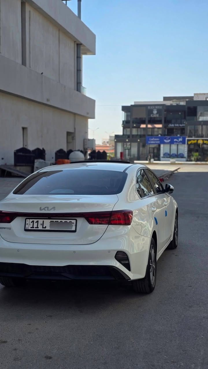 سيراتوا موديل 24 خليجي
محرك 2000
كفالة عامة عدا بارد اشبر موضح بسونار 
كير ومحرك كفالة شرط تخم تواير حدادية 100%
سيارة ماتصرف ربع عليها جاهزة اعله آخر حباية مال جناي
شاشة وكاميرا وحساسات واشاير بالمري وفتحة فول مواصفات عدة البصمة
السعر 191 وبيه مجال 
المكان السماوة
***********
