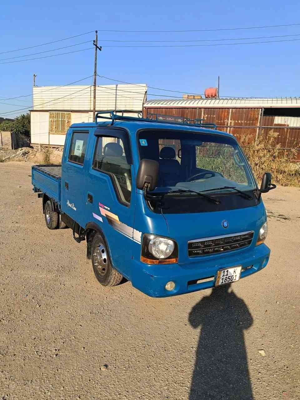 كيه ام عيون موديل 2000
رقم بغداد دولي بسمي 
سياره كفاله عام من الضربه و كص مكينه جديده تخم تاير 
العنوان :بغداد بلديات 
رقم الهاتف : ***********
