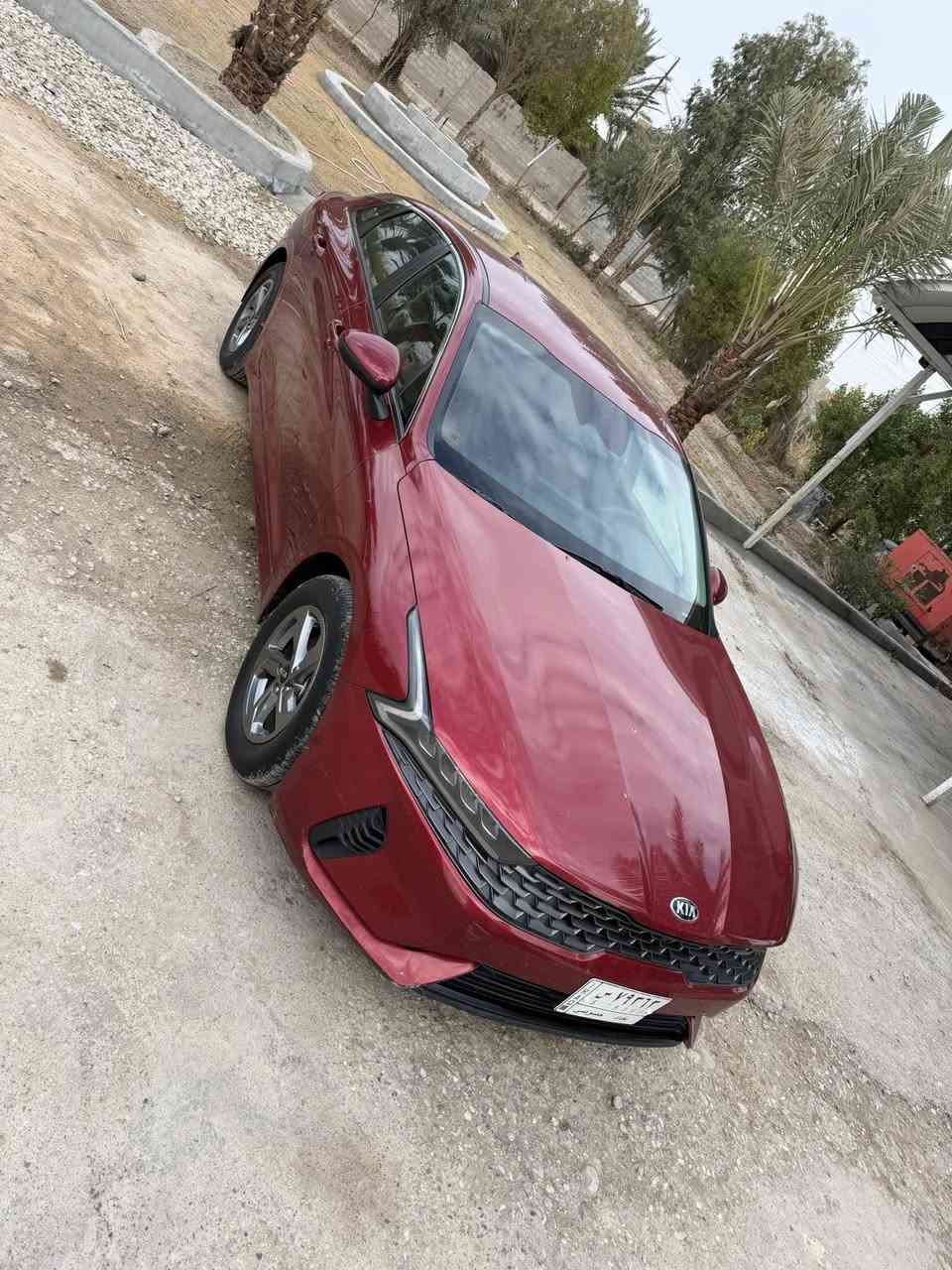 السلام عليكم للبيع كي فايف السعر147 موديل 2021 مكفوله من الصبغ صور الحادث مرفقه سرقه جاملغ ودعاميات ونفسهن راجعات ماشيه 64 عنوان السياره واسط الزبيديه ***********
