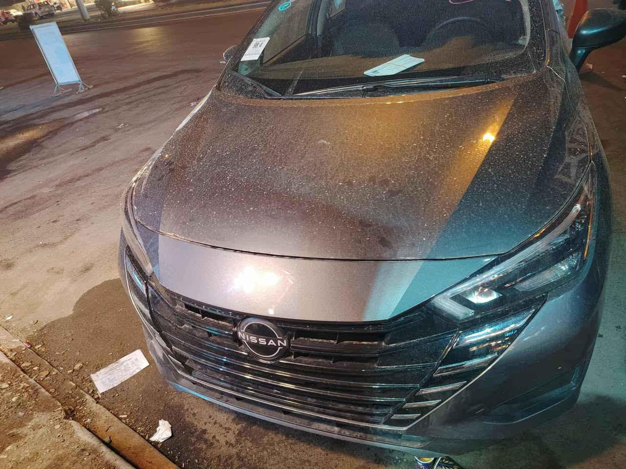 السلام عليكم نيسان بيرصه موديل 25 بدون لوحات تفاصيلها مثل ما منشور السعر 120 السياره زيرو ما ماشيه***********
