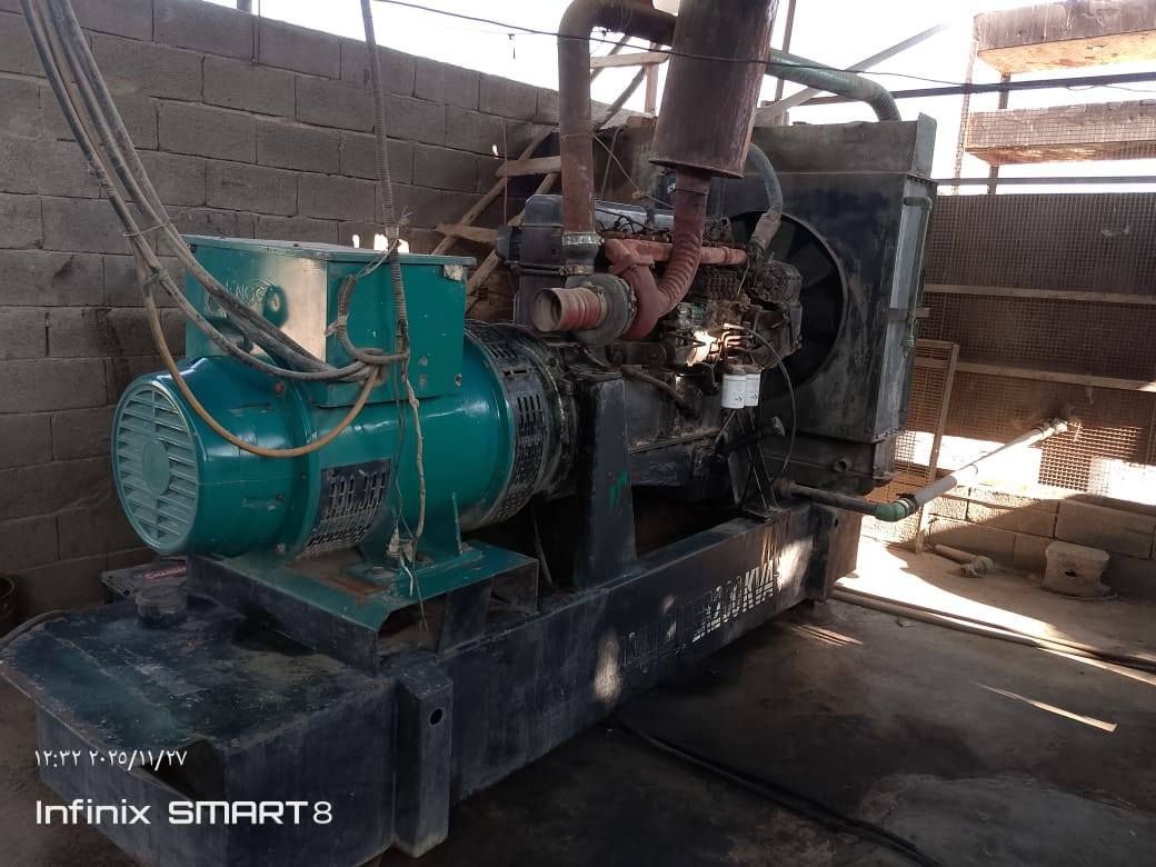 السلام عليكم
مولده للبيع سكانيا 13 بم  88  ستندر بيها بخار راس توليد انجا 200 كيفي دبل بوربن بلادي السعر ٦٠ وبيهه مجال مكان بغداد حي البتول قرب الجسر الفرنسي  
اتصال ***********      ***********
