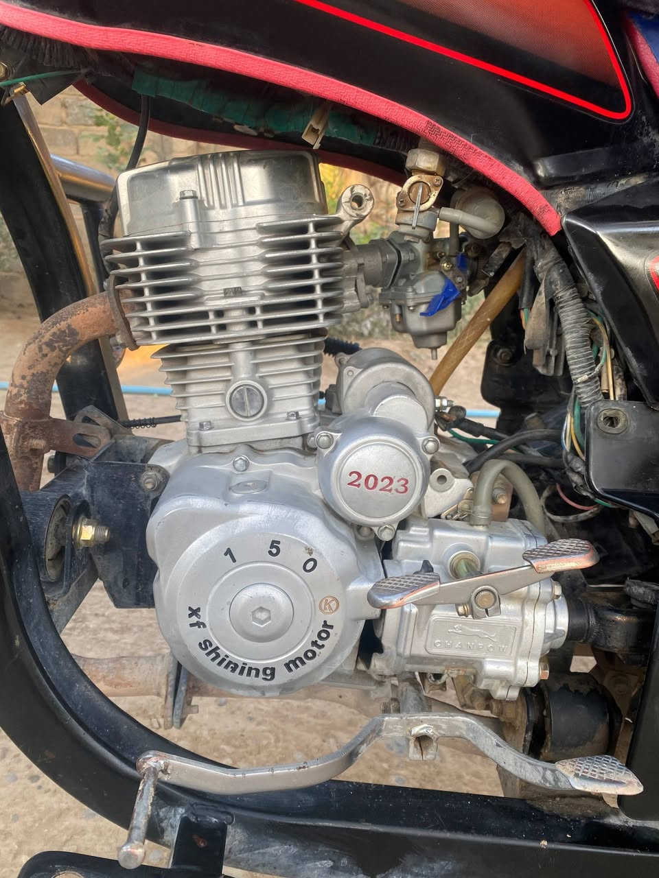 السلام عليكم ستوتة للبيع موديل 20 شمالي محرك 23  تايرات جديد امامي وخلفي مكفوله من الصبغ ولحيم السعر 1250 وبيه مجال (خاص ماجاوب)  تصل ودلل ‏‪***********‬‏ مكاني ديالى شهربان
