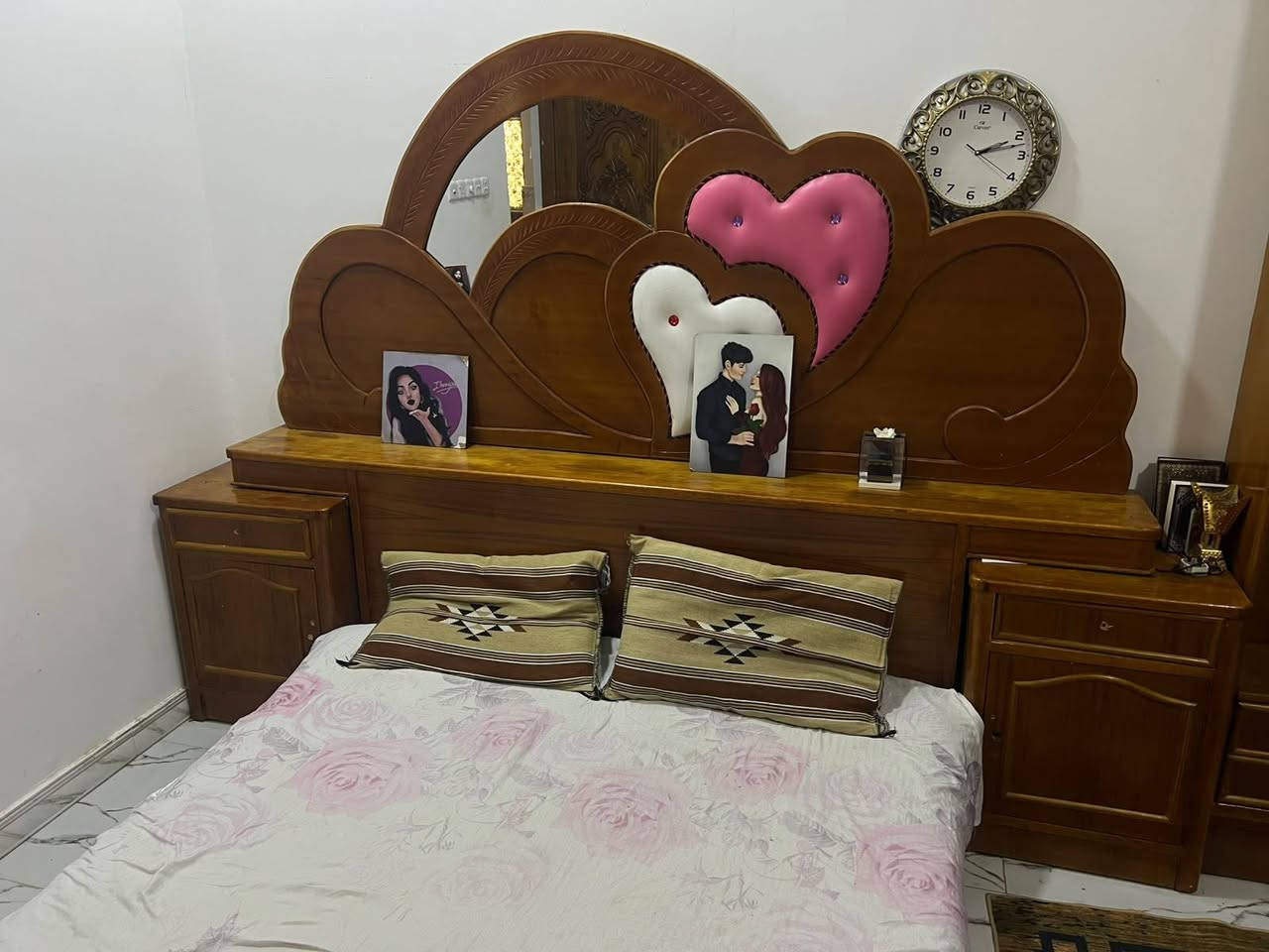 سلام عليكم غرفه صاج نجاره ب٦٥٠ رقم الجوال *********** قبله حي بغداد
