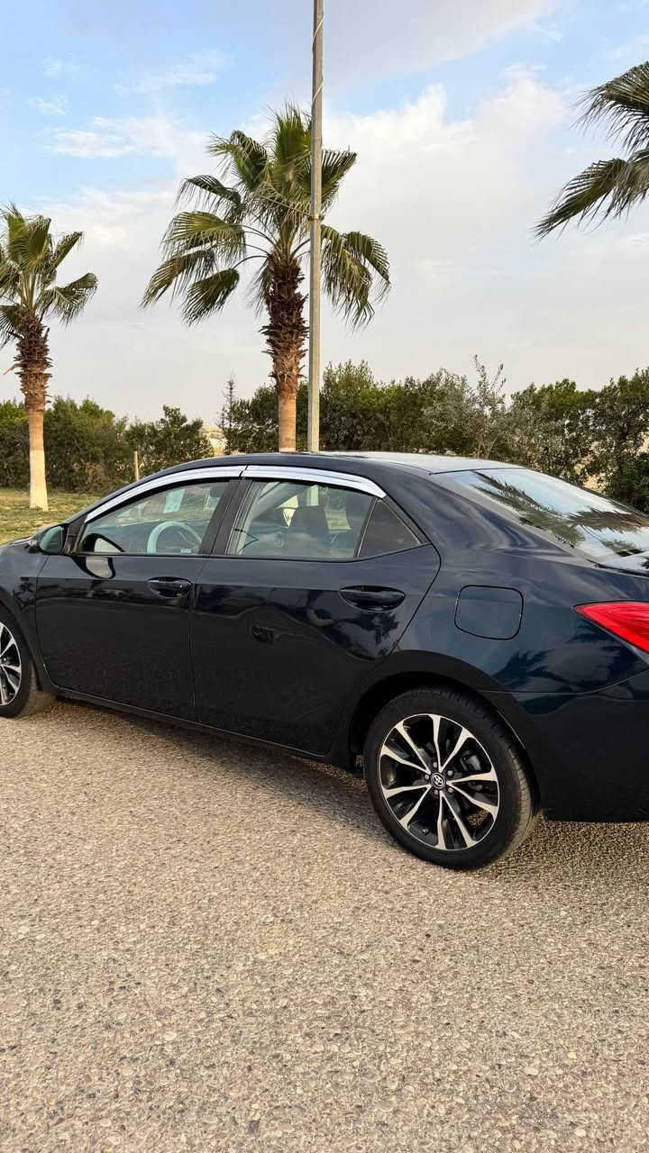 تويوتا كورلا 2017 SE 
رادار وحجر بلادي مال شركة 
محرك 1800 المرغوب بدون عيب بدون فتح شرط الفحص 
كير/محرك/صدر/تبريد ثلج/جاهزة من كلشي بدون نقص 
جاملغ السكن صبغ وبونيد فقط والباقي مكفول وبيها سونار والك حق الفحص 
رقم سليمانية دولي سنوية ل29 مكاني كركوك حي الخظراء
بسعر مناسب 
السعر 118$
*********** كركوك, العراق
