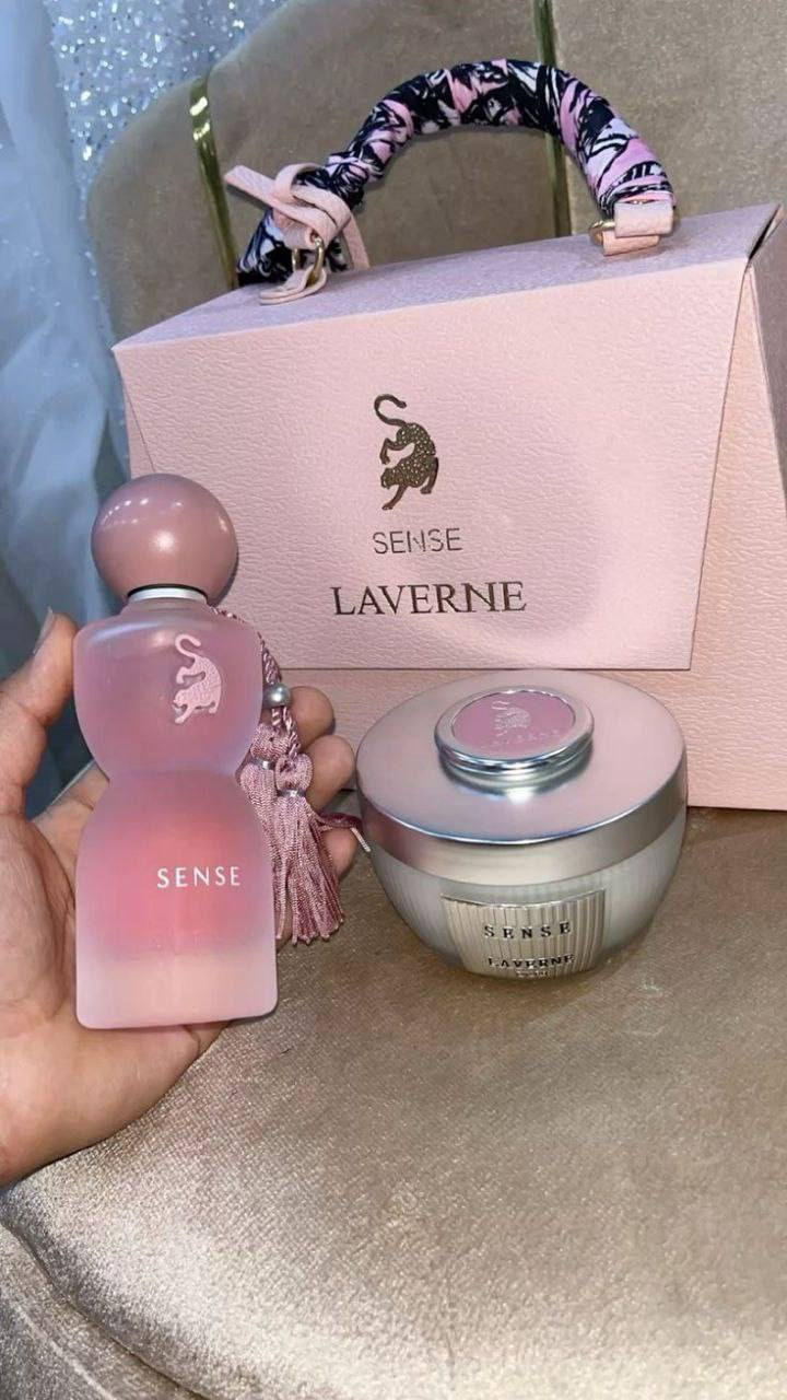 🥇بكج عطر جورجينا الاصلي🥇
عطر من Laverne sins👛 
✨ بكج عطر جورجينا يتكون من عطر وبودر للجسم👛 
✨ عطر كله أنوثه وجمال .👛
✨ البكج عمل ضجة كبيرة بسبب جمال و فخامة الشنطة👛
✨ يأتي عطر سينس في حقيبة بتصميم عصري مع باودر خاص .👛
✨ عطر ضروري يكون عند كل بنت تحب الجمال والعطور الانثويه 👛
✨ عطر فواح ثباته 48 ساعه 👛
✨ مقدمه العطر : المشمش الأسود، اليوسفي👛
✨ قلب العطر : الياسمين - السوسن - زهرة البرتقال - الكشمير👛
✨ قاعده العطر : المسك👛

#عطر #جورجينا #لافير #الأصلي #حقيبه

📌 متوفر التوصيل لكل المحافظات 🚚🚚 
📌 للطلب والاستفسار عبر رسائل الصفحة 💌💌

قطعة / ٣٥ 😍


**إذا كنت صاحب هذا الإعلان وتريد حذفه لأي سبب، رجاءا أرسل رسالة إلى الدعم الفني**