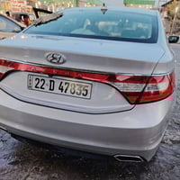 ازيرا 2016 فول مواصفات عدا البانوراما وارد امريكي حادث جاملغ امامي فقط...