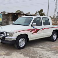 هايلوكس • ٢٠٠٠ • رقم بغداد