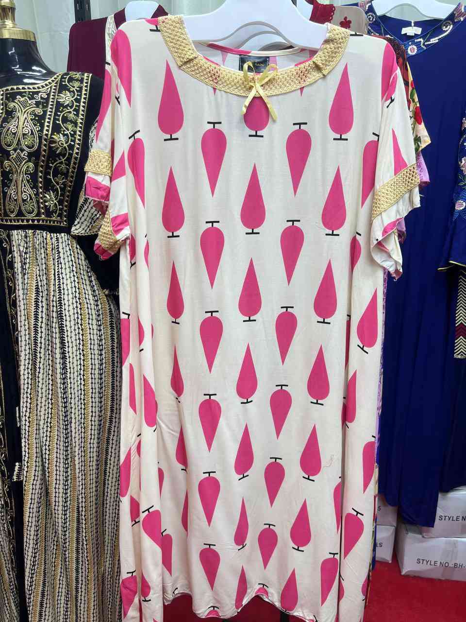 دشاديش كشمير بغداد, العراق


**إذا كنت صاحب هذا الإعلان وتريد حذفه لأي سبب، رجاءا أرسل رسالة إلى الدعم الفني**