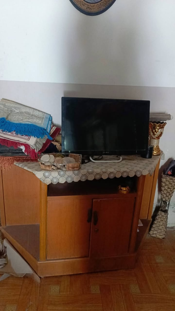 غراض استعمال نضيف مع شاشة كامره. كربلاء العابد قرب السوق. ***********
