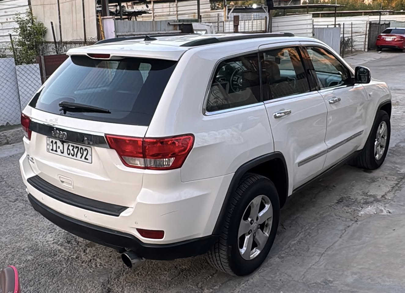 جيب ٢٠١٢ خليجي
صبغ ٤ قطع ونص بدون دواخل
اريد مراوس و يفضل باخره 2007 - 2008 حصراً
عنواني بغداد الكرخ
***********
