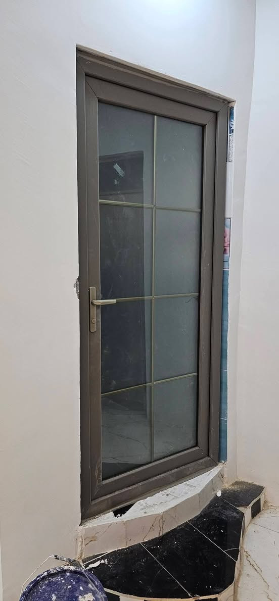 BVC
   معمل ألمنيوم
أبواب • شبابيك • محجرات

      ***********
الناصرية – الاسكان الصناعي
   نزلة جامع الكبير
└──────────────────────────┘
