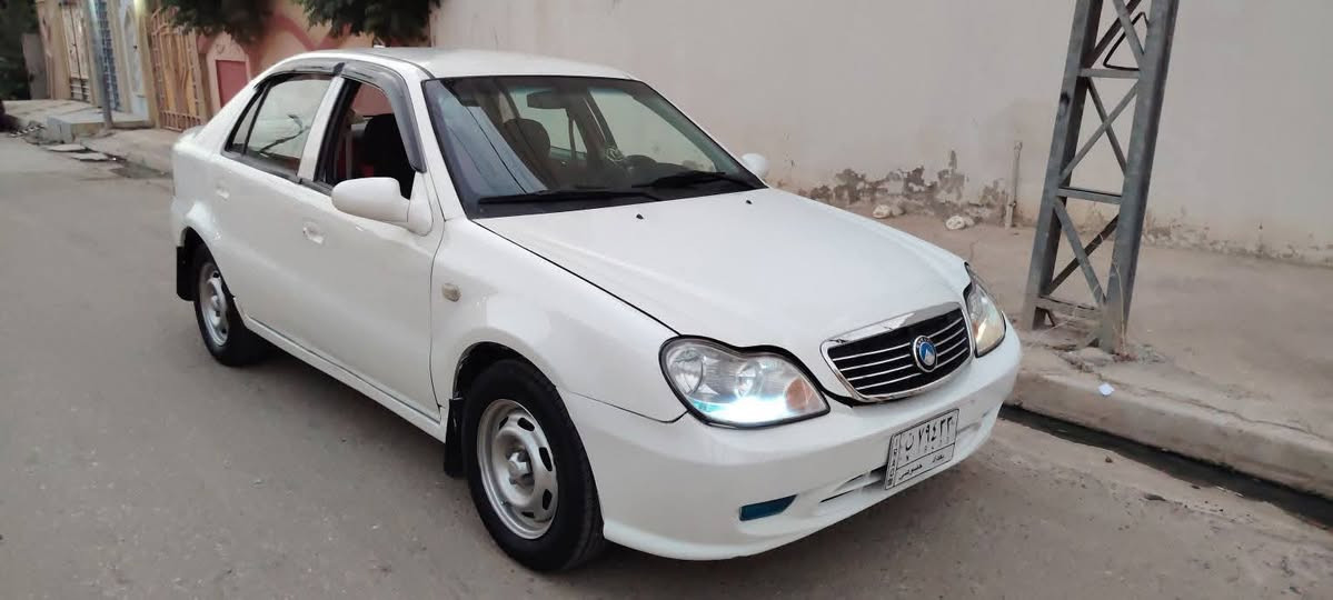 السلام عليكم سي كي للبيع موديل 2013 السعر 30وبيه مجال شي قليل التفاصيل بل صوره  كير شرط محرك بيه صرف كربون ما امسجله بعدالرقم ***********
