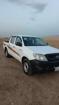 هايلكس • ٢٠١٠ • رقم اربيل