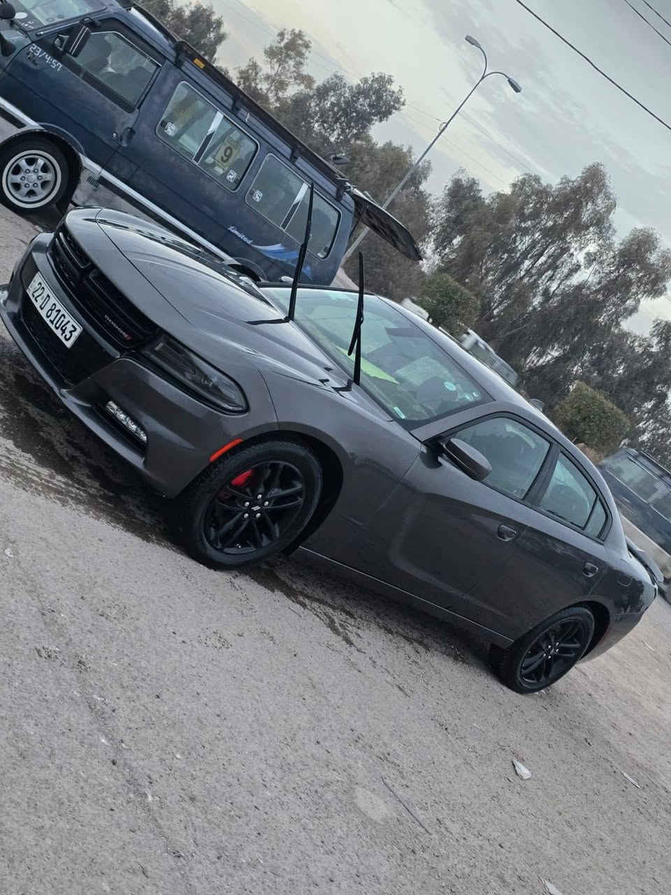 سلام عليكم جارجر لبيع موديل 22مكان بغداد فور ويل ماشيه 100الف كليو الرقم *********** السعر خاص
