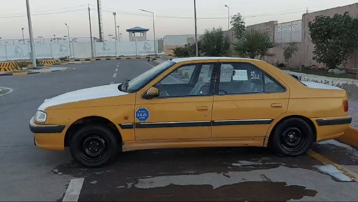 بيجو بارص 2015 رقم ميسان  السعر 43 وبيها مجال بسيط مكاني بغداد   ( ***********)
