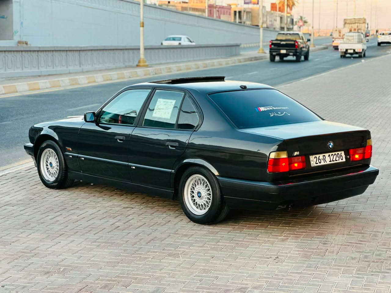 السلام عليكم للبيع بي ام موديل 1993 محرك مسكر شرط كير وتماتيك شرط صدر امامي خلفي جديد تخم ويل خليه جديد سنتر لوك بجم عريض سلايت طكتين غرفه مخمل بعدها لوك تبريد ثلج 🧊 وياا السويج بدون اي نقص السيارة صبغ عام جماليه شرط بدون اي حادث رقم صلاح الدين دولي بسمي سنويه الغايه 2030 هزه جديد السياره بمسي السعر 60 وبيها مجال ***********
