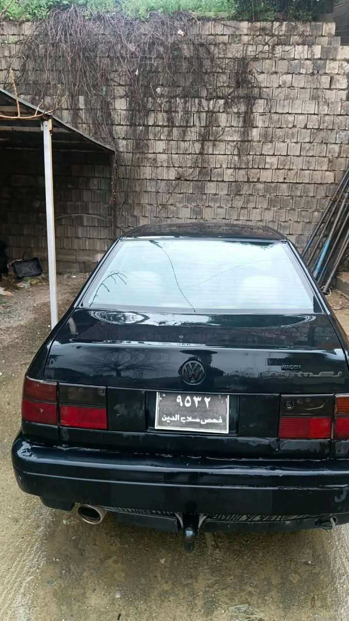 Otomatica makina 18model 1995 shaxala tabrid ba shart  gero makina be 3ayba weleky jwani la Sara armi plastiki hawrera  
***********
*********** السليمانية, العراق
