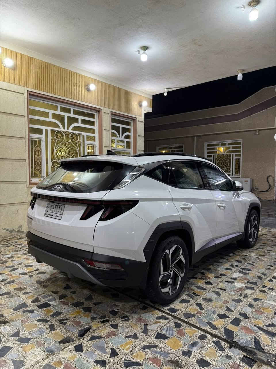 لسلام عليكم توسان موديل(2023)السعر(180)لااتصال 
(***********)
