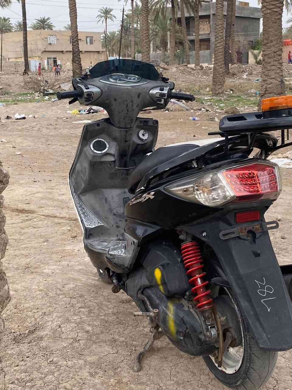 سلام عليكم دراجه سكنس شلعه ومعدل فول دراجه نضيفه الله شاهد محرك مامفتوح سعر خاص


**إذا كنت صاحب هذا الإعلان وتريد حذفه لأي سبب، رجاءا أرسل رسالة إلى الدعم الفني**