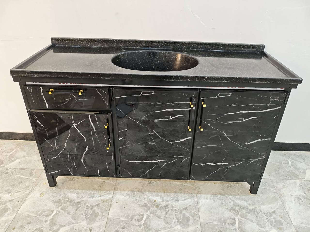 سنك مرمر جديد متر ونص المكان الاسكان الصناعي واكو توصيل شراي خاص


**إذا كنت صاحب هذا الإعلان وتريد حذفه لأي سبب، رجاءا أرسل رسالة إلى الدعم الفني**