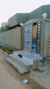 نجف شارع الصب • ٢٠٠م • ٢غرف صاله