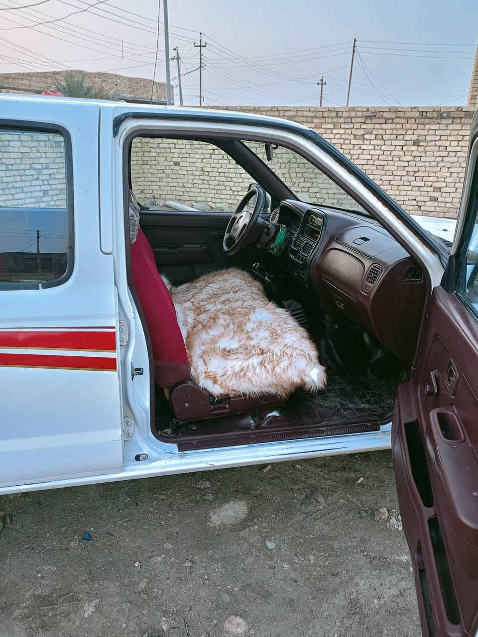 نسيان اللبيع 2008 مزاد وزارة الداخليه السعر86 المكان ال لسماوه الخضر ***********
