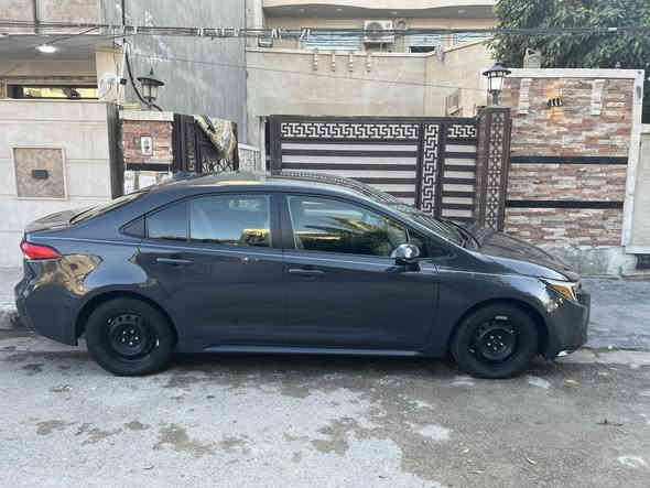 سلا عليكم للبيع كورلا موديل ٢٠٢٣ هايبرد ماشيه ٣١ الف وارد امريكي الحادث بنيد سطحي بدون  ايرباك صور الحادث مرفوقه سيارة مكفولة عدا الحادث جاهزة بأسمي عنوان بغداد الغزالية والسعر ١٦٢ الرقم ***********
