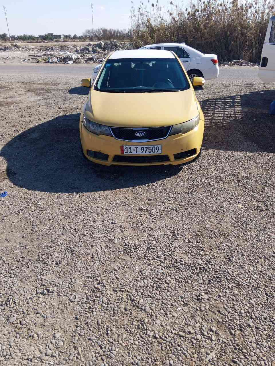 السلام عليكم كيا فورتي لبيع موديل 2011 وراد امريكي بدون تبديل ليبل واحد حادثها جاملغ امامي فقط سحطي سياره جاهزه الشارع  سنويه لغايه 2031 رقمها الجديد بغداد سياره الميكانيكي كله جاهزه تحويل مباشر الاستفسار اتصل على الرقم ***********
