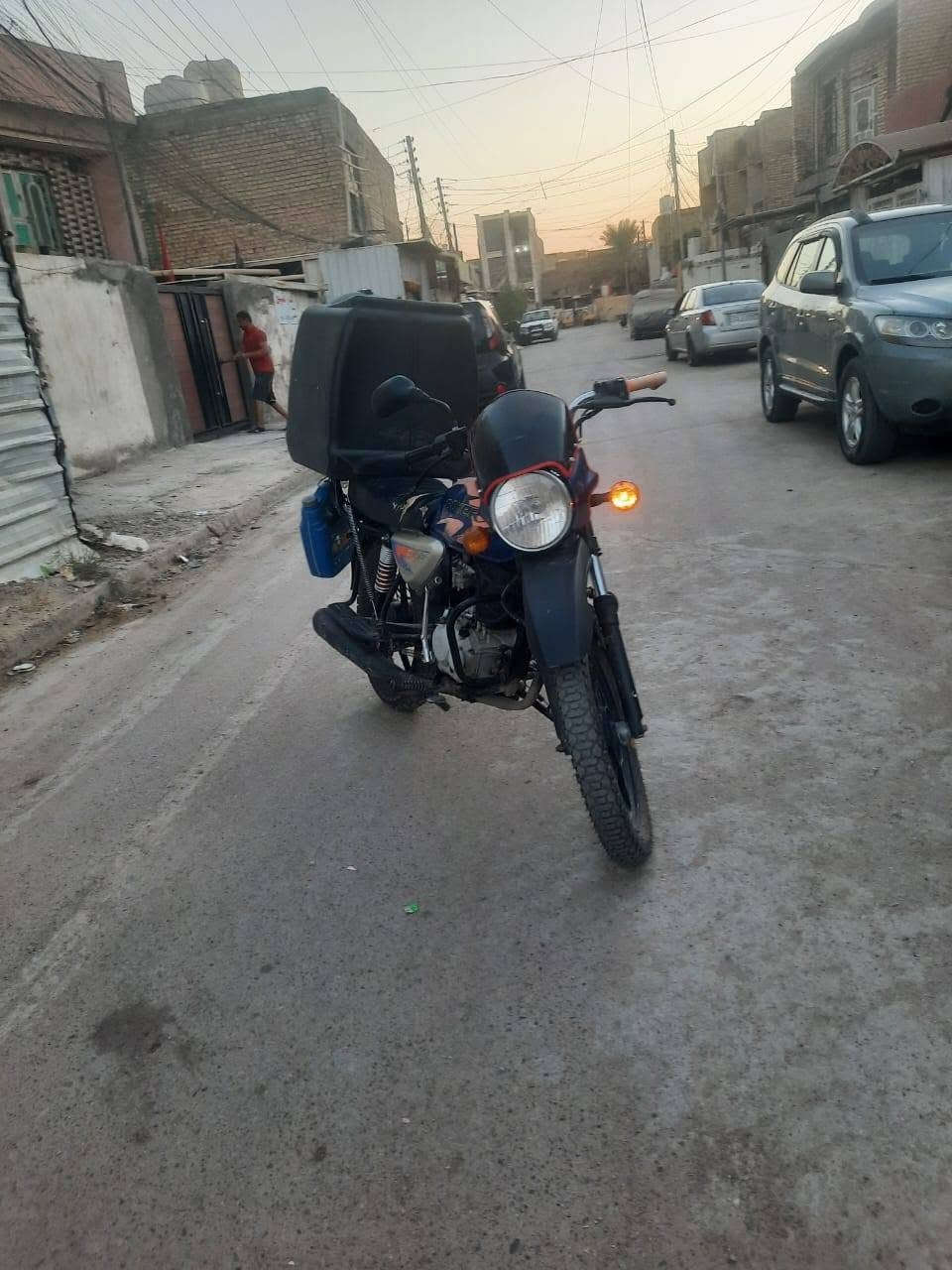 السلام عليكم دراجه بوكسر جبلي مديل (2022 ) أوراق صوليه شرط ترقيم السعر (1150) مليون ميه خمسين
بيه مجال حك جيه مكاني بغداد زعفرانيه ملاحضه صندوك والمبثري مو وياه دراجة رقمي (*********** ) بي واتساب
