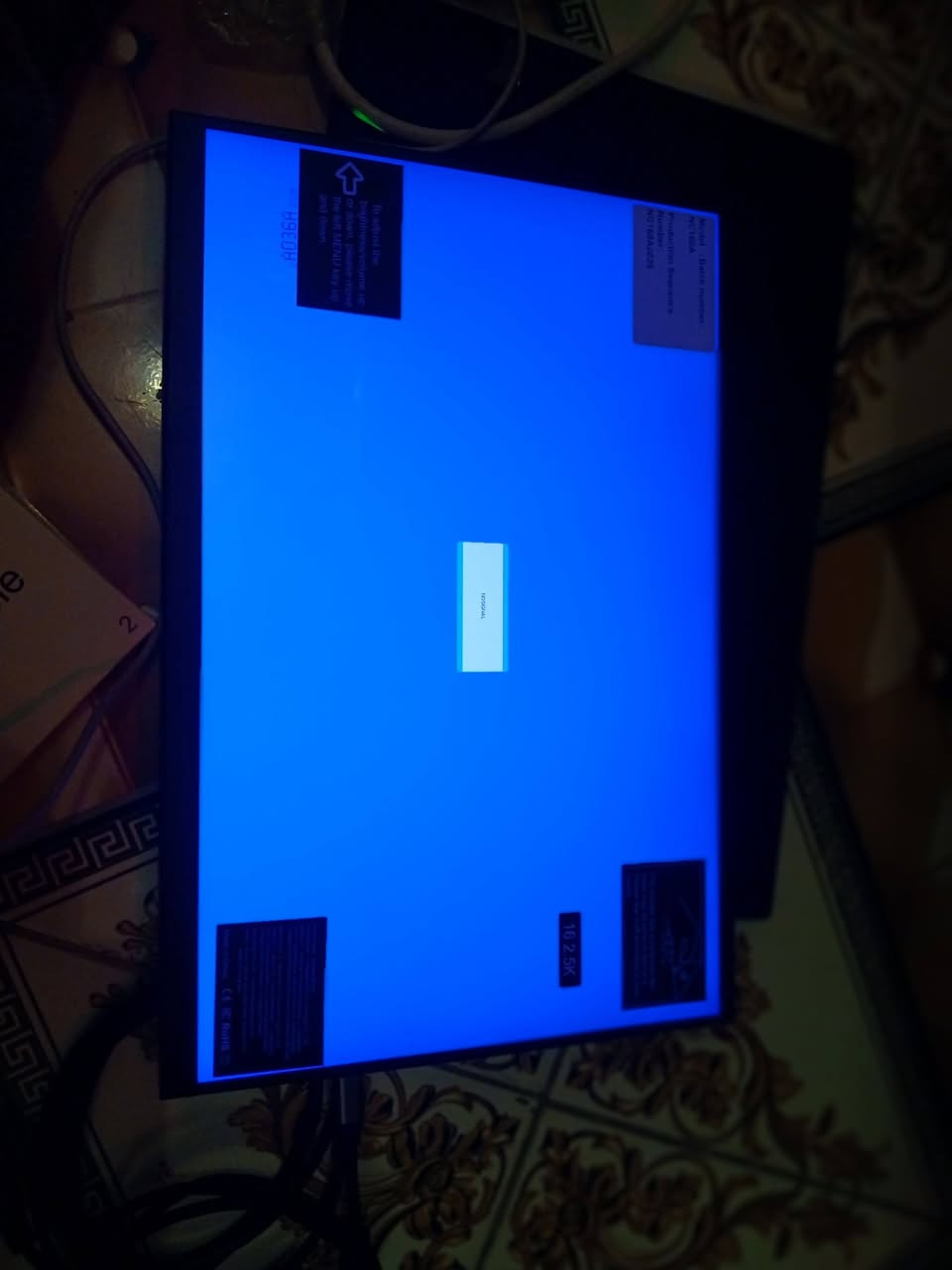 اسلام عليكم حبايب طلعتي هيج شاشه بالامزون تربط ع موبايل وع حاسبه كامله هيه وكيبلاته قطعه جننن سعرها 75 وتوصيله عليه توصيل كافه محافضات العراق 
للحجز واتساب
***********
