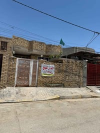 الدبيه الثانيه • ١٢٥م • مشتمل