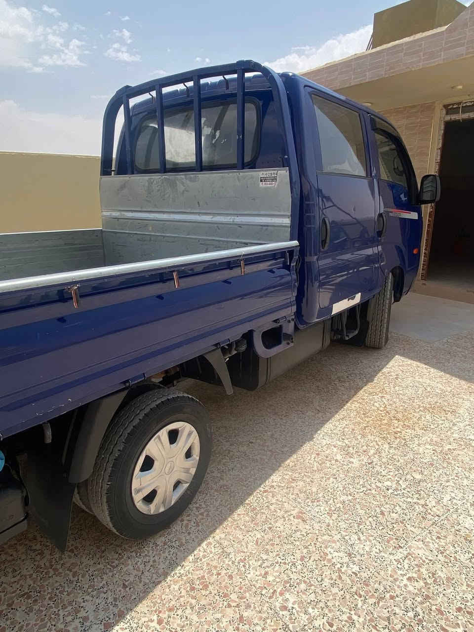 كيه مسكر موديل ٢٠٢٣ ماشيه ١٠٠ الف نضيفه نفس ماواضحه بل صور رقم مالتهاه الانبار مكانها الانبار رمادي رقم الهاتف ***********
