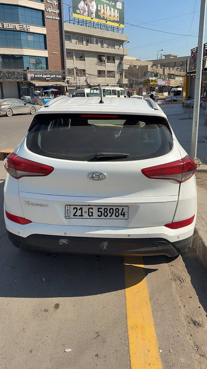 توسان موديل 2018خليجي محرك 2000دوش كير مكينه مقفوله مصبوغه حزام بيها جاملغ خلفي رقم سليمانيه سنويه بسمي مواصفات تحكم ستيرن حساسات كامره مري شفط تخم تاير جديد السعر 135بيها مجال بغداد الغدير ***********
