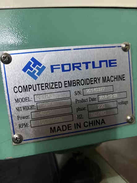 مكينة تطريز موديل 2014 للبيع 🤍
المكينه ماناقصها شي ونضيفه جدا وشغلها حلو وبسعر جدا مناسب 15 ورقه وبيها مجال لشراي مكاني مركز بابل رقم الهاتف // ***********
