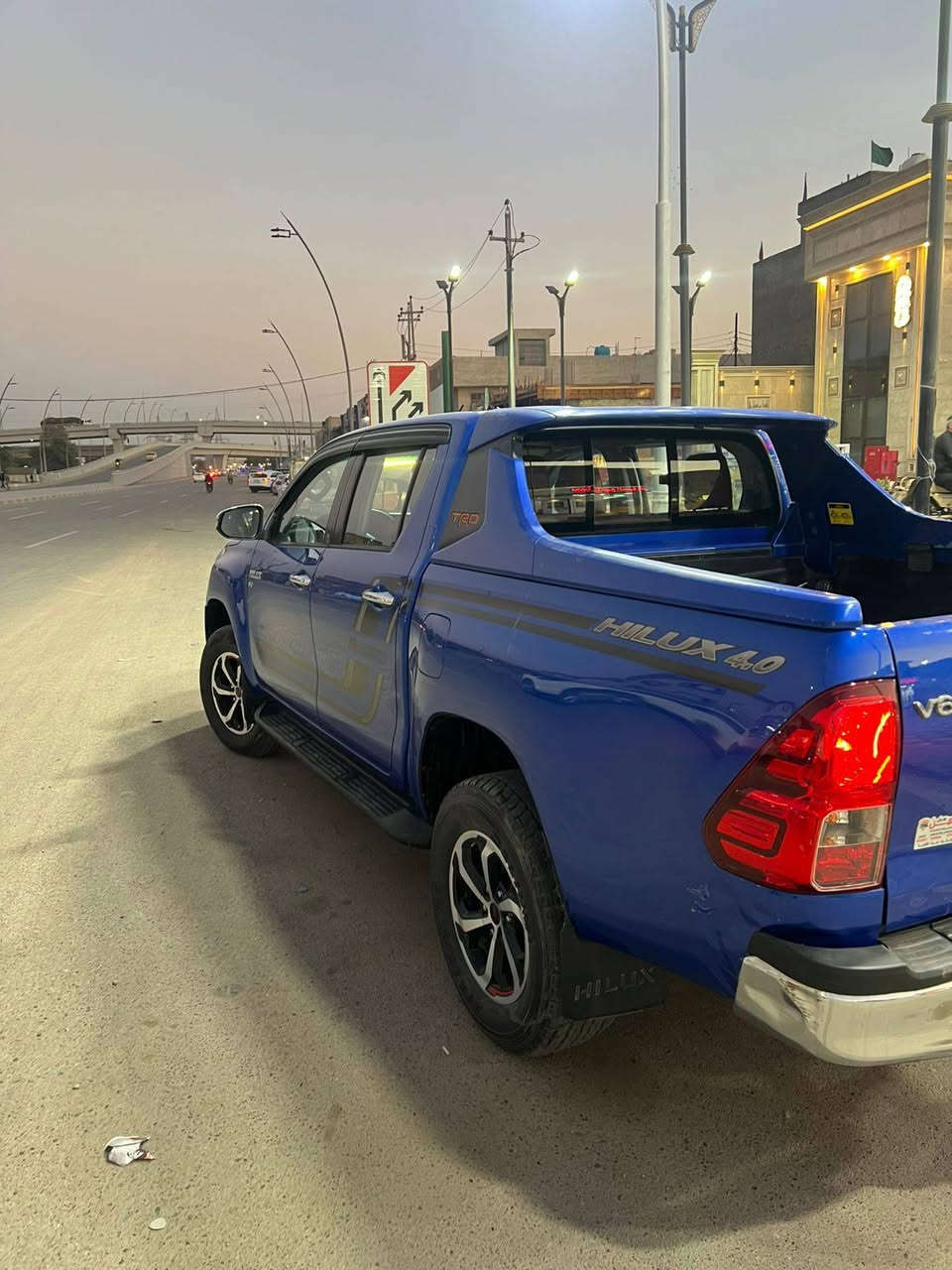 ٢٠١٩ TRD مكفوله من  الصبغ مكينه  6 سلندر فول مواصفات بصمه حساسات تحويل ثاني يوم السعر 285 مكان السيارة بغداد البلديات ***********
