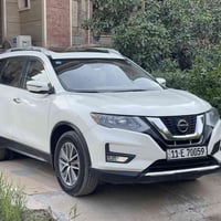 نيسان روج sv  سيارة جديدة ب اسمي هزة جديدة 2019 ماشية 60 الف ميل  حادث...