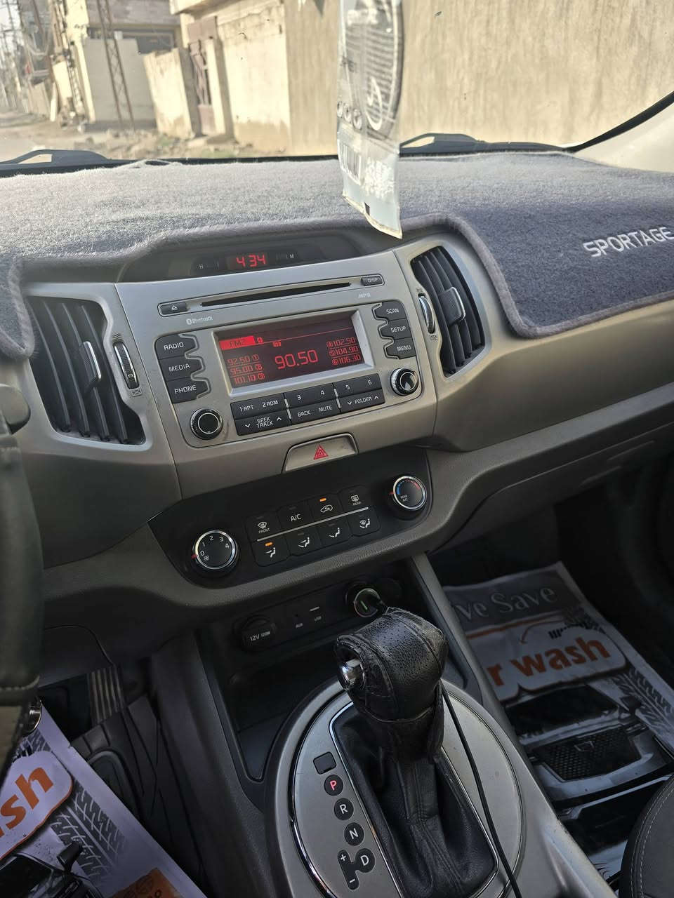 كيا سبورتج ٢٠١٦ خليجي
محرك ٢٤٠٠
بغداد بأسمي 
بانوراما +اشاير بلمري +تدفئة وتبريد كير مكينة مكفولات
السعر ١٦٠  
للاستفسار اكثر هذا رقمي 
***********
