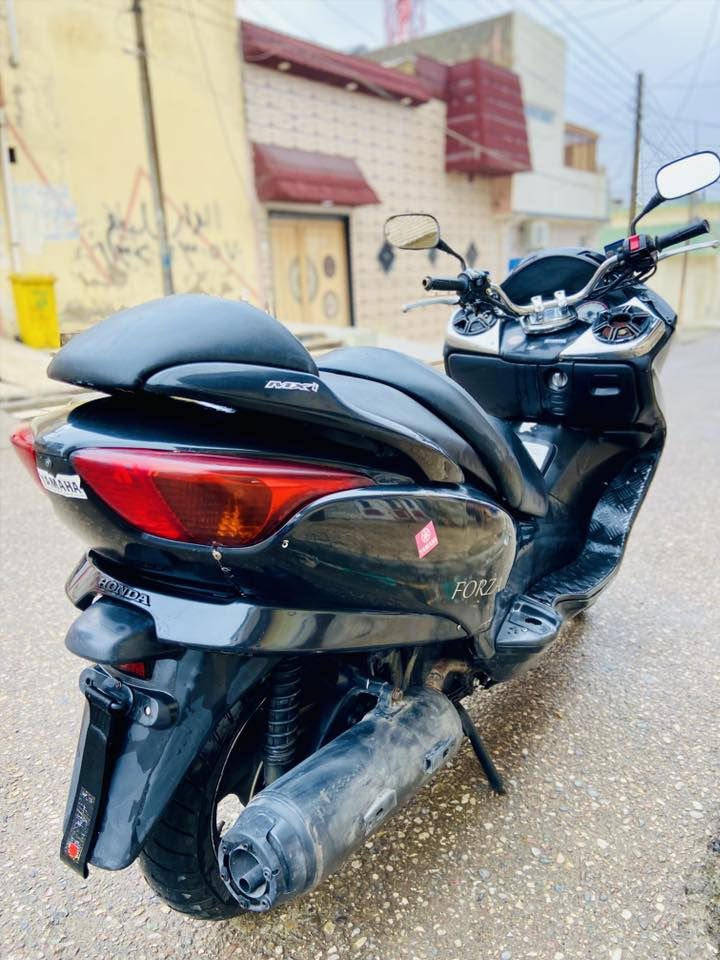 سلام عليكم
فورزا 08 بومه عميه

كهربائيات كلها شغاله دبلات نظيفه تايرات نظيفه

بي ام بي ثر يعوزه سماعات

نظافه الدراجه شوفت عينك بالصور

نقصها جويترها فجئه يخربط

الدراجه ابيعها طافيه

سعرها 400 الف قفل

اقر المنشور كامل

‭0773 942 6476‬
