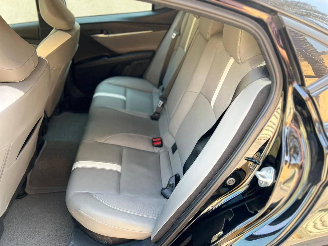 كامري
بيع او مراوس بجارجر او اوباما 
2025 SE BLACK EDITION

هايبرد 

الممشى 15 الف

حادث بنيد فقط 

مواصفات شاشه لمس كار بلي واندرويد 

رادارات اماميه ومحيطيه 

كرسي كهرباء

كشافات ضباب

توقف ذاتي مانع اصطدام

لد زنون من تويوتا 

اوتو هولد

EV mode

٣ وضعيات قياده 

ايكو نورمال سبورت

وهواي مواصفات بعد معروفه البلاك اديشن

 

السعر ٢٣٧ ومجال بسيط حك جيتك

بأسمي السياره وتحويل مباشر


**إذا كنت صاحب هذا الإعلان وتريد حذفه لأي سبب، رجاءا أرسل رسالة إلى الدعم الفني**