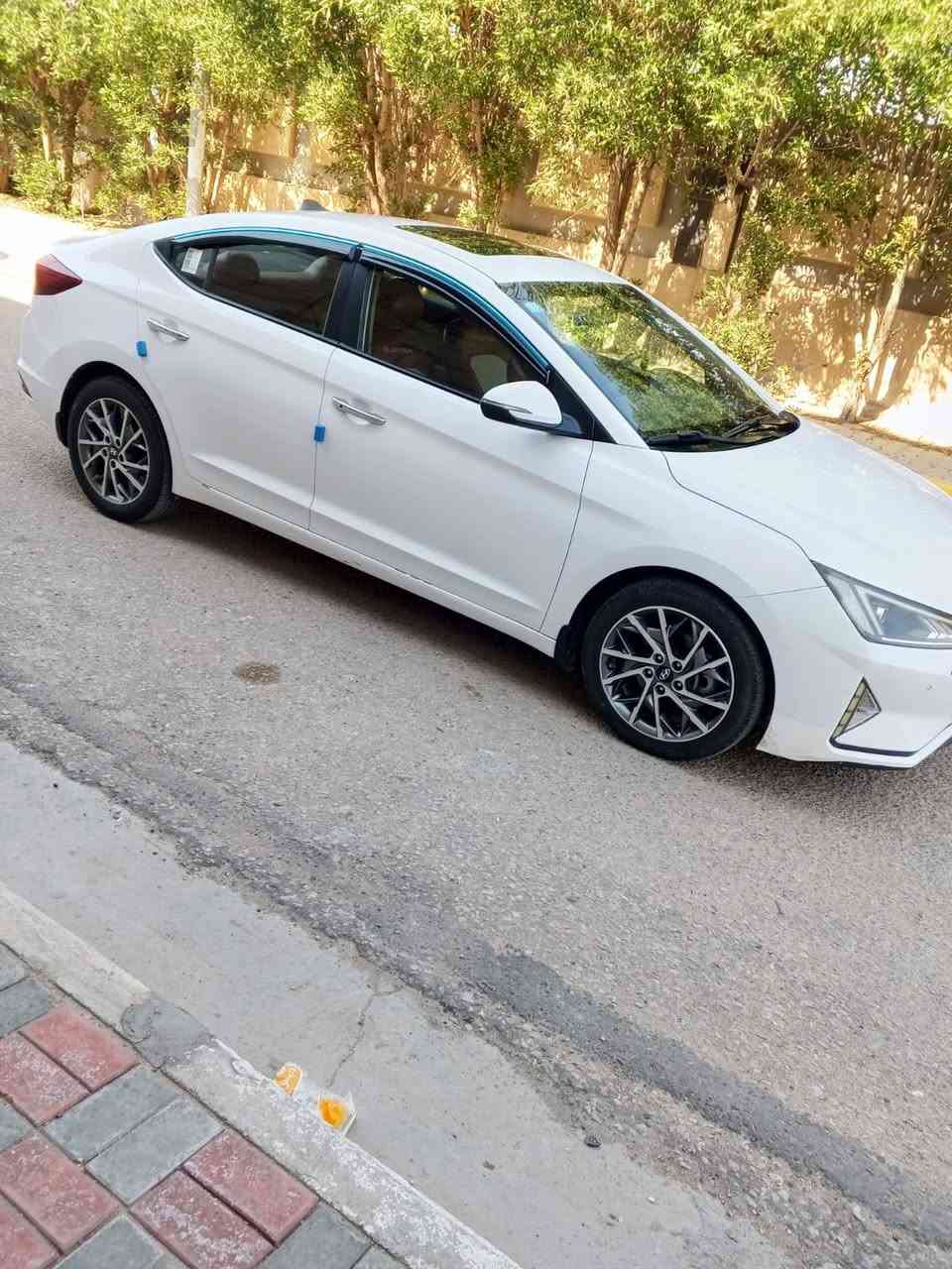 السلام عليكم النترا موديل 2019 خليجي كفاله من ضربه وتبديل مكينه وكير كفاله حجم 2000 مواصفات بصمه فتحه شاشه كامره خلفيه تحكم ستيرن جهتين تبريد تدفه قطعتين كشنات جلد حداديه خلفي امامي جديده كهربائية فول شغال تخم تاير شاير بل مري شفط سعر 158 العنوان كربلاء سياره جاهزه تحويل مباشر سنويه الغايه 30 شراي يتصل ***********
