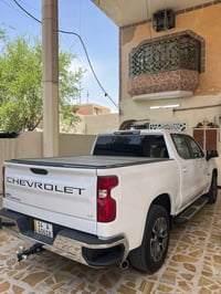سلفرادو • ٢٠٢٣ • ٨ سلندر