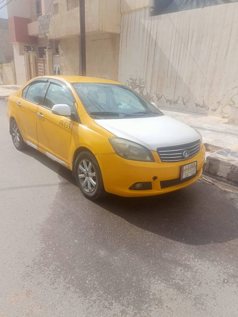 سياره كريت ويل موديل 2011كير اوتوماتيك محرك شرط كورلا سياره جديده ونضيفه ومكفوله من الدعاميه للدعاميه غرامات وهيئه صفر سياره مال رزق حط كير وحرك والرزق على الله السعر 60وبيه مجال وترهم قصد اتصل ودلل 
***********
